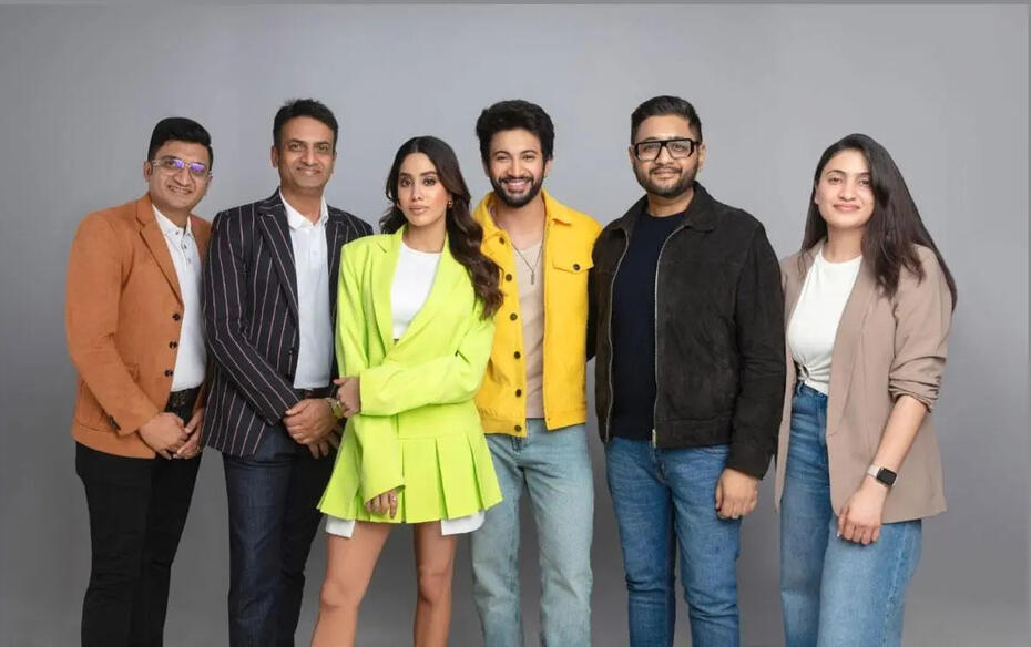 Janhvi Kapoor and Rohit Suresh Saraf. The partnership was aimed at expanding Digitek's presence in professional photography,